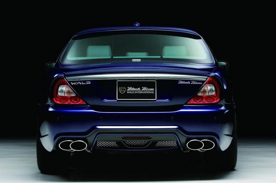  Jaguar XJ Black Bison Edition by Wald 2007 года  (фото 25 из 32)